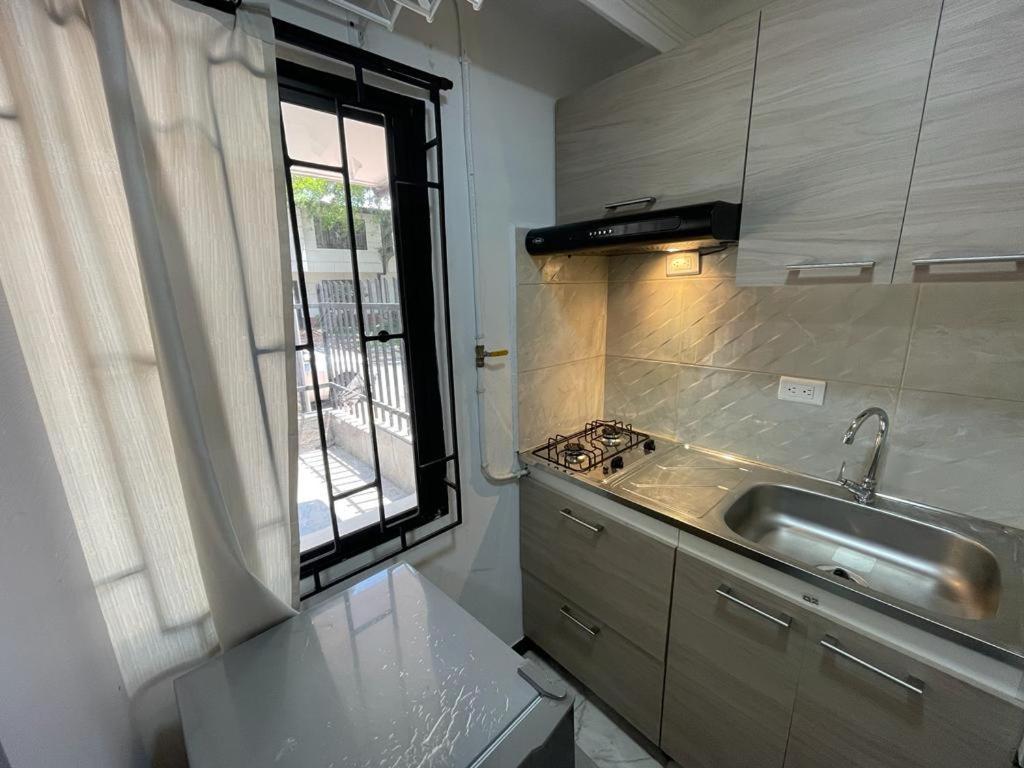 Pequeno Apartaestudio Cerca A Plaza Mayor Y Unidad Deportiva De Belen Apartment *